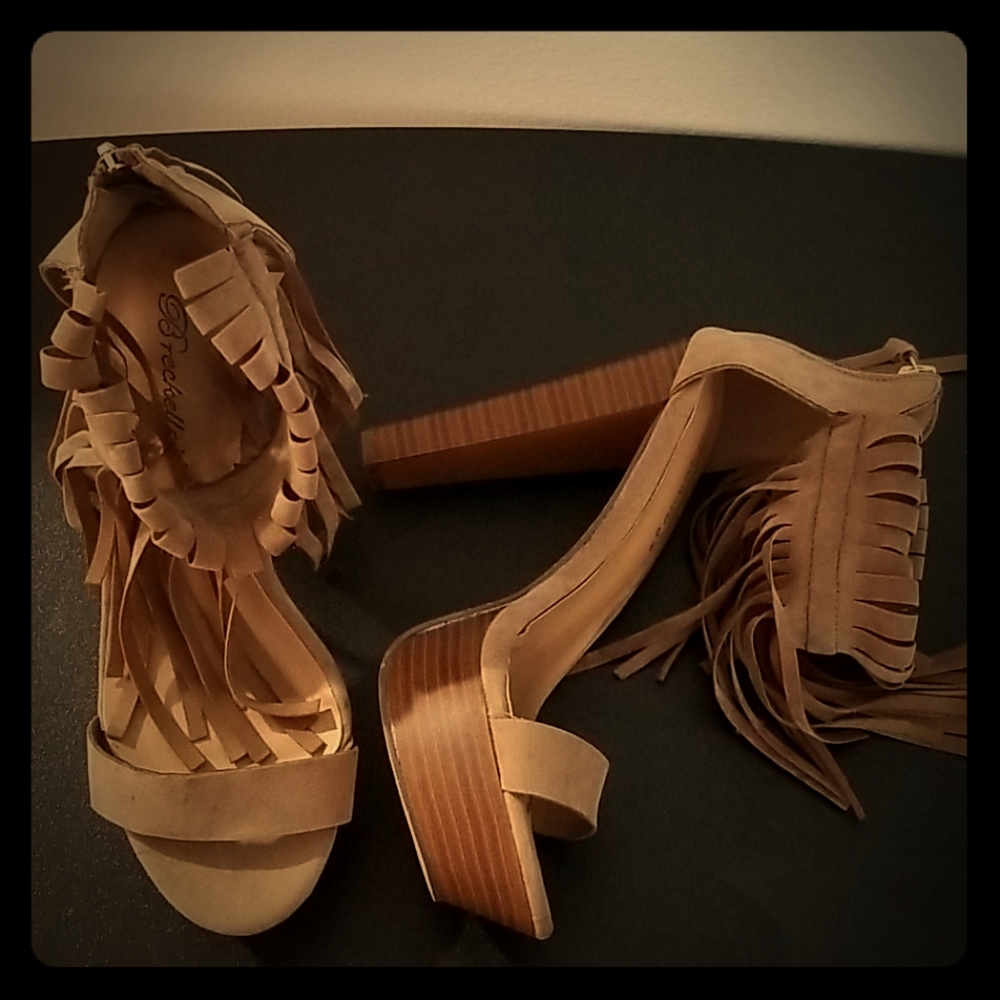 Breckelle's Bernice-03 size 7.5